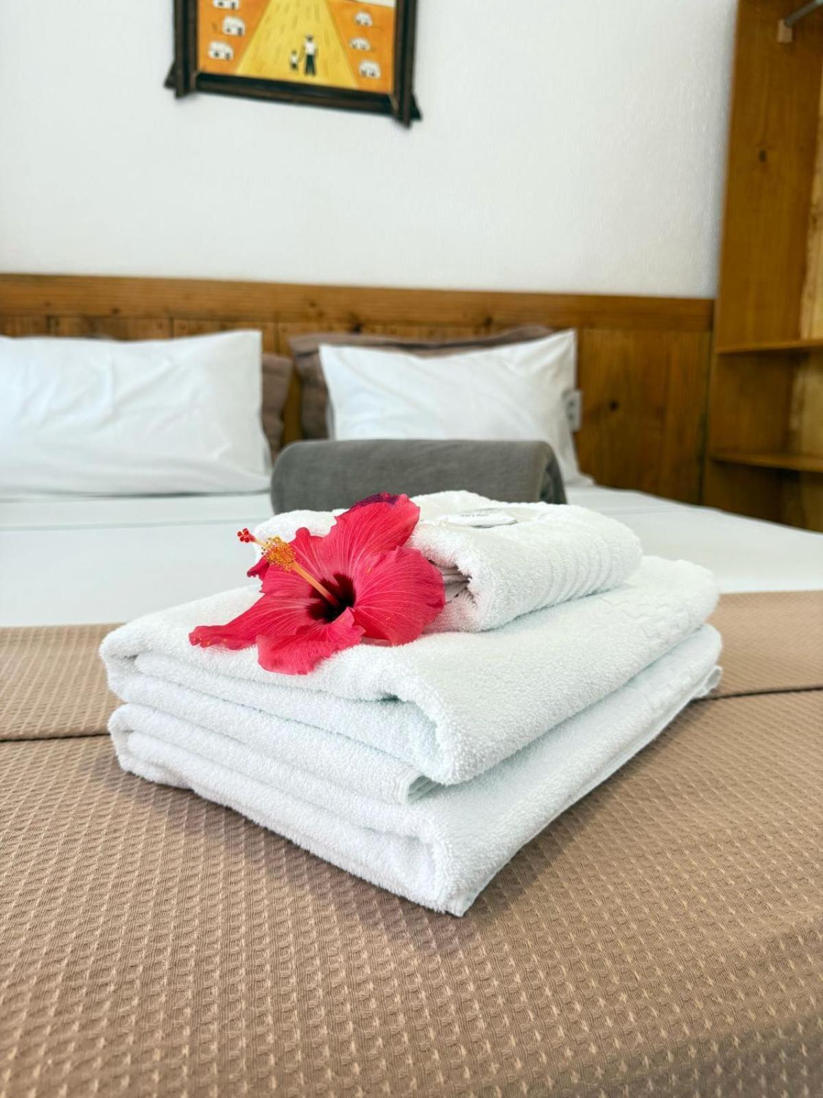 Milano Hotel Pousada 卡诺格布拉达 外观 照片
